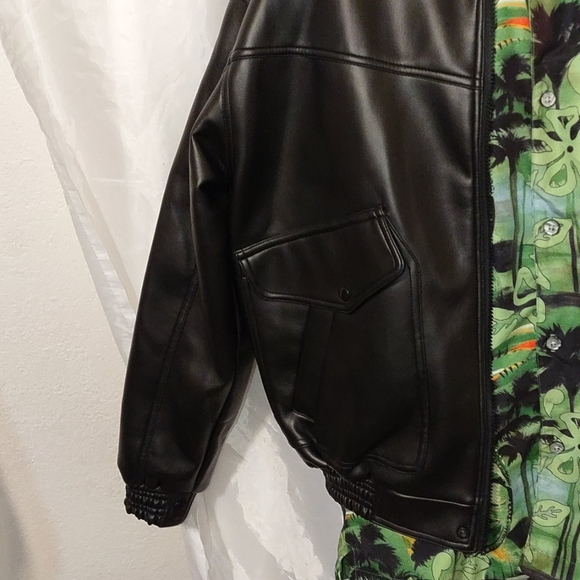 W.F.S LEATHER JACKET - Picture 5 of 8